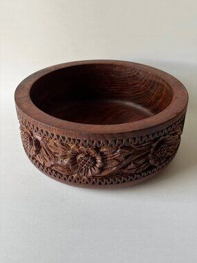 Vintage MCM 10” Hand Carved Floral Wooden Bowl Sunflower Relief